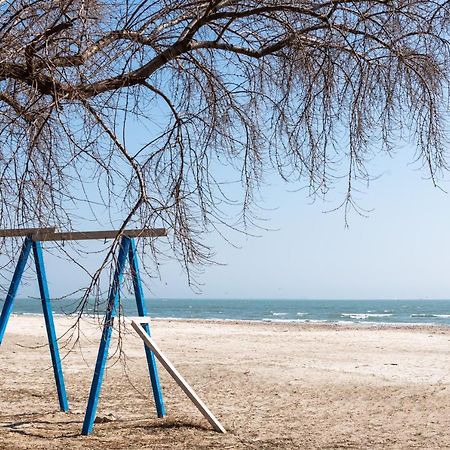 Summer Waves Mamaia Nord Navodari Dış mekan fotoğraf