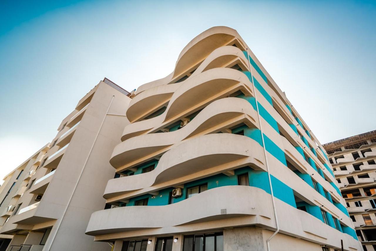 Summer Waves Mamaia Nord Navodari Dış mekan fotoğraf